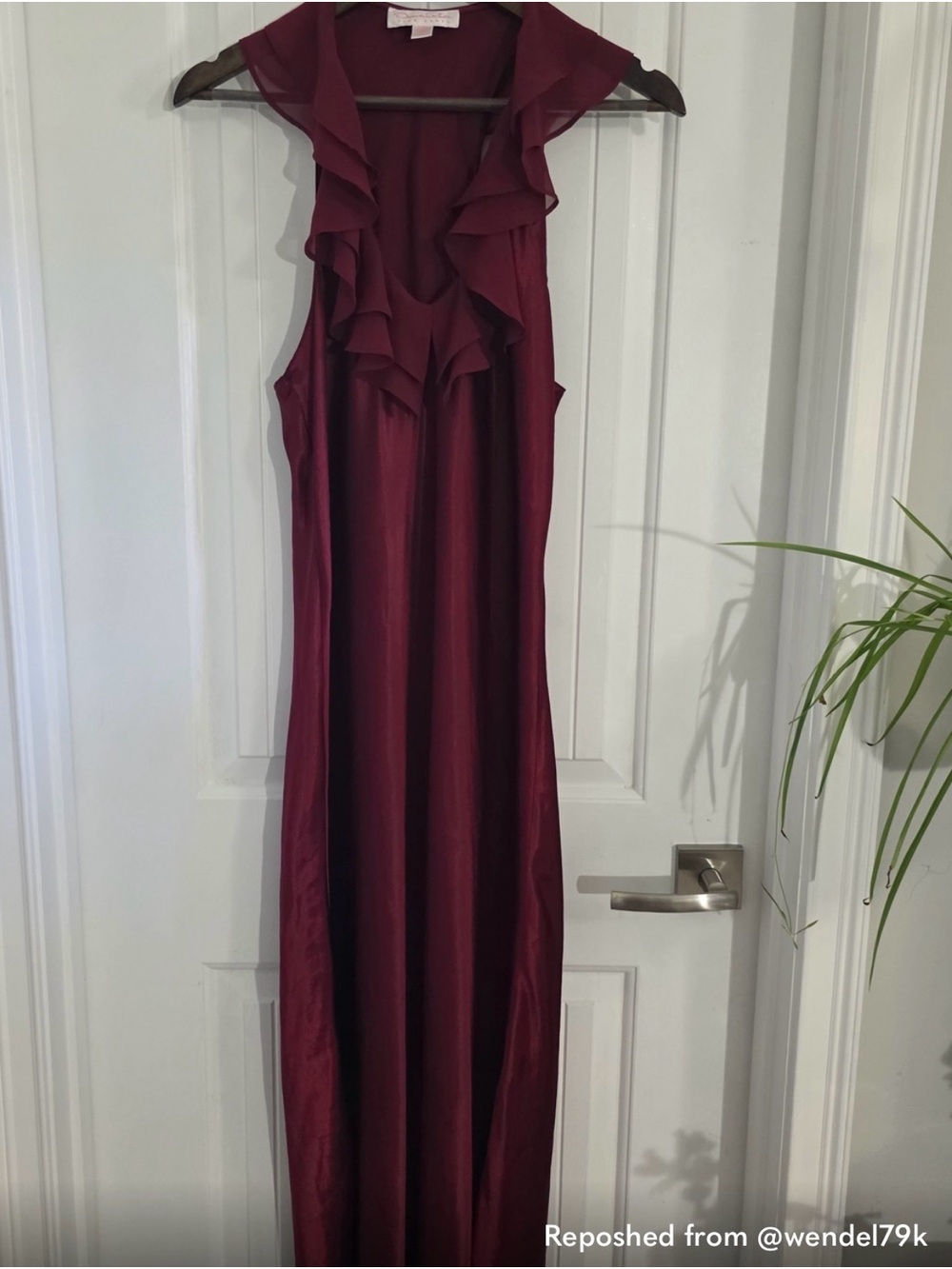 Oscar de la Renta Burgundy Satin Ruffled V-Neck Maxi Dress